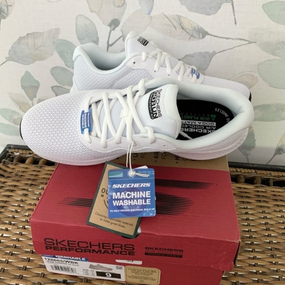 #01 Skechers GO RUN Consistent™ Engaged  2.0 White Tennis Shoes 9 Athletic NIB - Picture 4 of 7